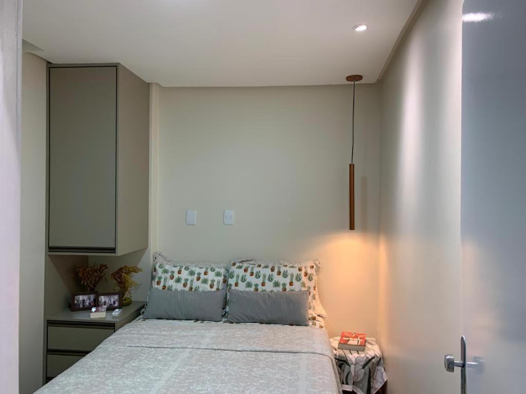 Maravilhoso Apartamento 2 Quartos Com Ofuro Porto Da Barra Salvador Summer Barra Flat Bagian luar foto